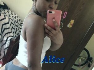 Alice_Coxx