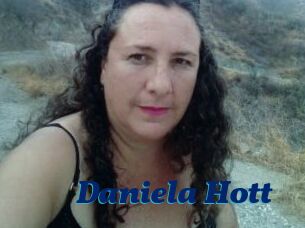 Daniela_Hott