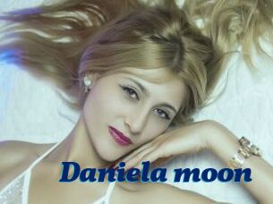 Daniela_moon