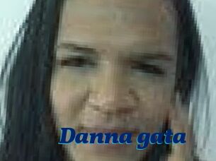 Danna_gata