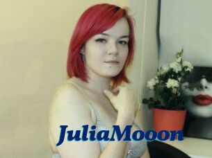 JuliaMooon