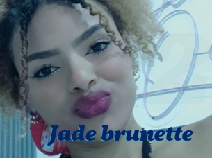 Jade_brunette