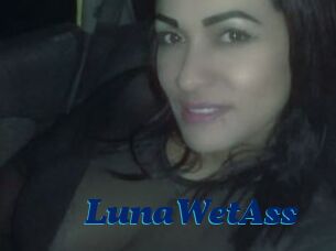 LunaWetAss