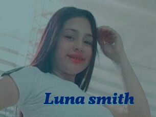 Luna_smith
