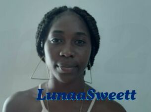 LunaaSweett