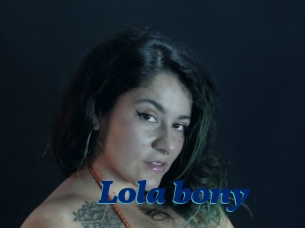Lola_bony