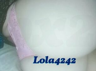 Lola4242