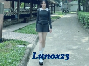 Lunox23