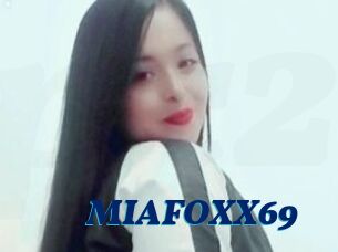 MIAFOXX69