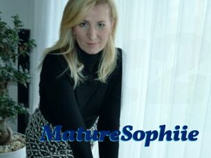 MatureSophiie