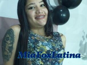 MiaFoxLatina