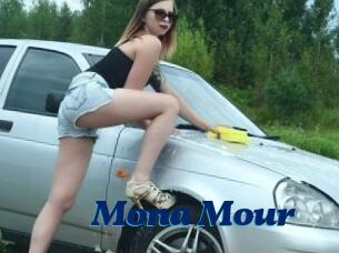Mona_Mour