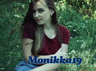 Monikka19