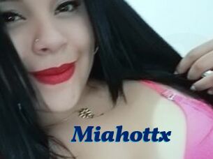 Miahottx