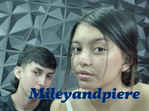 Mileyandpiere