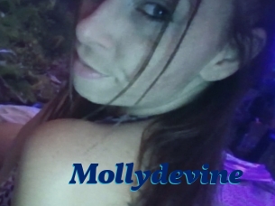 Mollydevine