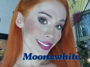 Moonxwhite