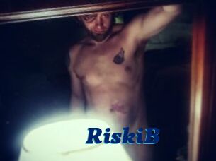 RiskiB