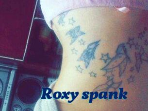 Roxy_spank