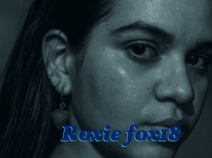 Roxie_fox18
