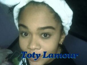 Toty_Lamour