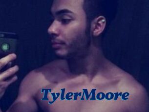 Tyler_Moore