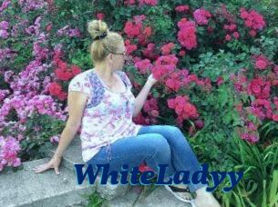 WhiteLadyy