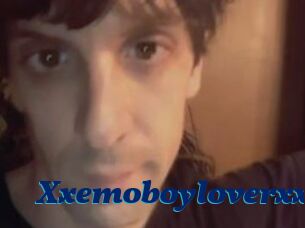 Xxemoboyloverxx